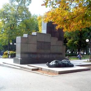 “Възраждане – Стара Загора” призовава за помирение, а не за разрушение