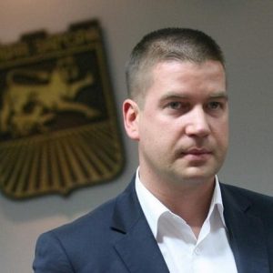 Кметът Живко Тодоров сформира екип за огледи в селата, засегнати от градушката